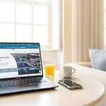 Stylish City Stay With Balcony